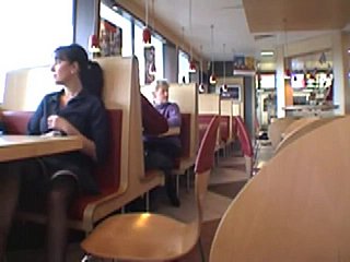 Cafe berkelip
