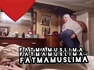 Isteri Lemak di Hijab