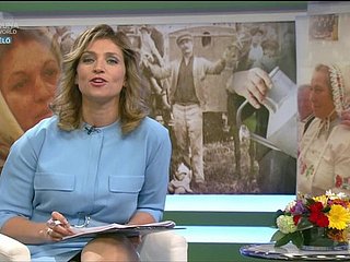 섹시한 헝가리 TV 호스트