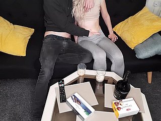 Sexo pela primeira vez após a observations com um refugiado ucraniano
