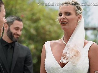 Bridezzilla: A Fuckfest ในงานแต่งงานตอนที่ 1 - Phoenix Marie, Expense D'Angelo / Brazzers / Stream เต็มจาก