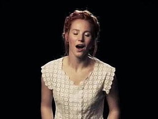 Mädchenband Adam bekommt beim Singen einen Orgasmus