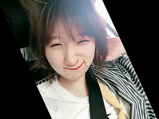 衡阳 骚货 胡尔斯 给 她 老公 谢欣戴绿帽, 被 同事 的 大鸡巴操 的 嗷嗷 叫, 还 把 她 的 骚逼 妹妹 胡尔 其 也 介绍 给 同事