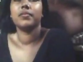 percintaan n buah dada menekan mengambil gambar diri sendiri