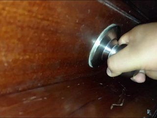 Ich spioniere meiner dicken Stiefmutter im Schlaf nach