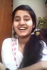 Desi jonge natkhat Indiase bachi grote borsten